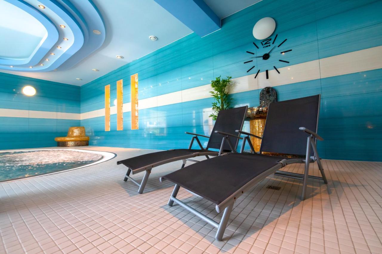 Spa & Wellness Hotel Orchidea Veľký Meder Exterior foto